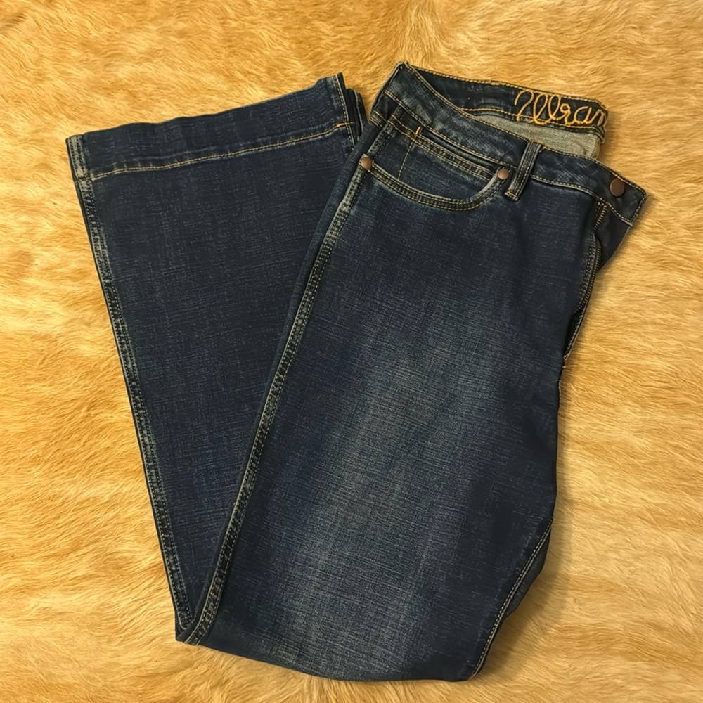 Wrangler retro 33x34